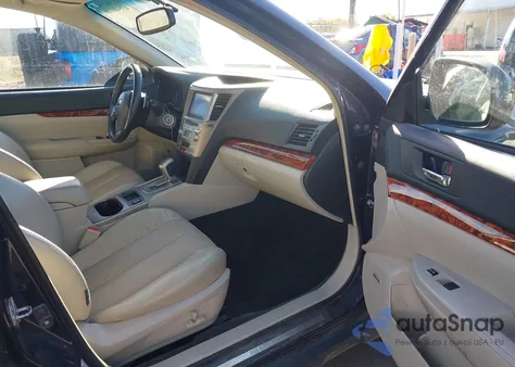 2012 Subaru Outback 2.5I Limited z USA, uszkodzony, nr VIN 4S4BRCLC3C3246254